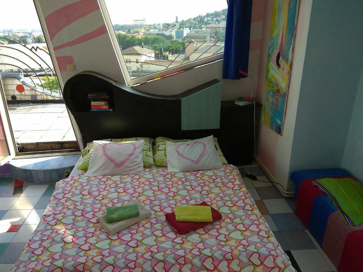Hotel Hotel Sebarozvoja S Moznostou Ziskania Poznania A Inspirujucich Prostriedkov Na Uplatnovanie Vedomia, Premenu Seba A Prostredia Interieru