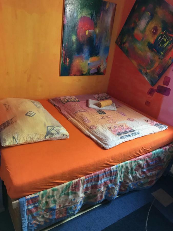Hotel Sebarozvoja S Moznostou Ziskania Poznania A Inspirujucich Prostriedkov Na Uplatnovanie Vedomia, Premenu Seba A Prostredia Interieru Hotel